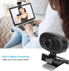 Découvrez la webcam USB HD avec microphone intégré. Facile à utiliser, compatible et avec mise au point manuelle. Commandez dès maintenant !